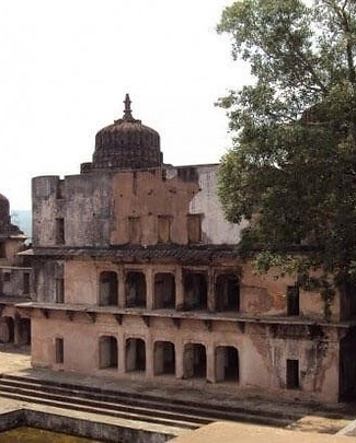 RAMNAGAR-FORT-MANDLA.jpg