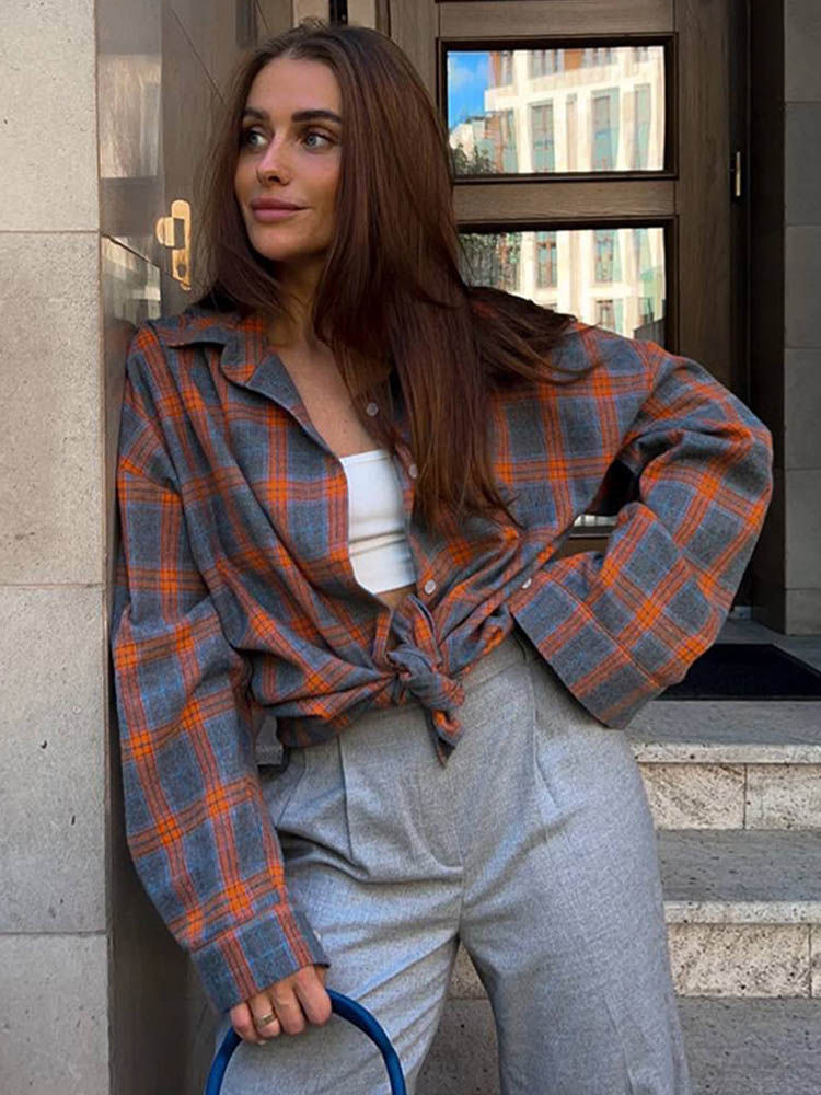 Retro style versatile lapel loose fitting shirt 2024 autumn plaid long sleeved p