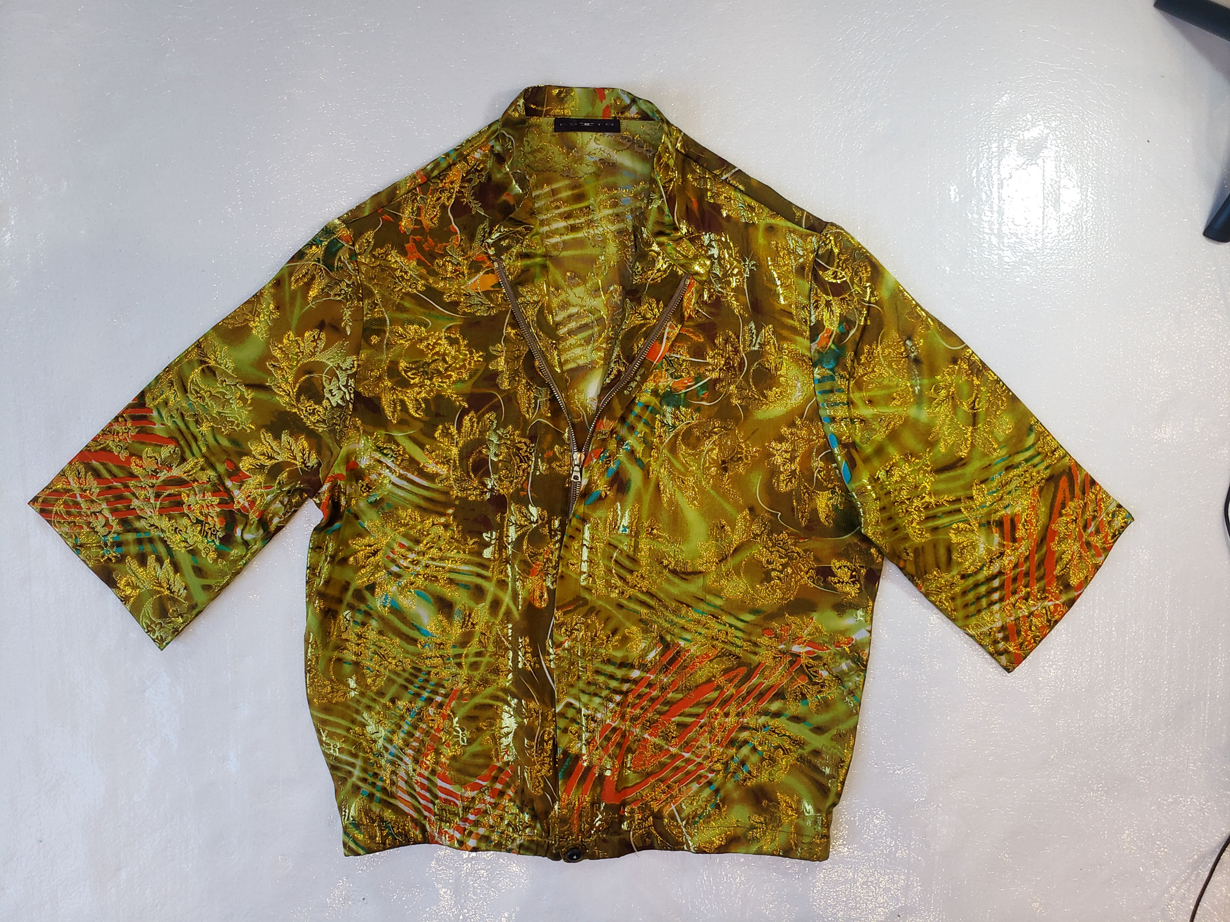FRANKYSHMOO and TQ Silk Shirt --Gold Asian Print--Short