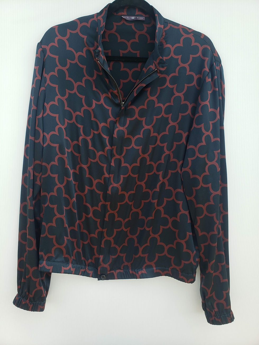 Thumbnail: FRANKYSHMOO&TQ Silk Shirt -  Blue/ Burgundy  Print-  Long