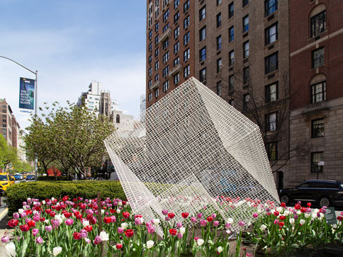 Art installation outside at park avenue called THE DISTANCE THAT UNITES by manolo paz in manhattan