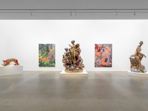Exhibition of PORCELAIN SERIES by JEFF KOONS Gagosian in new york.