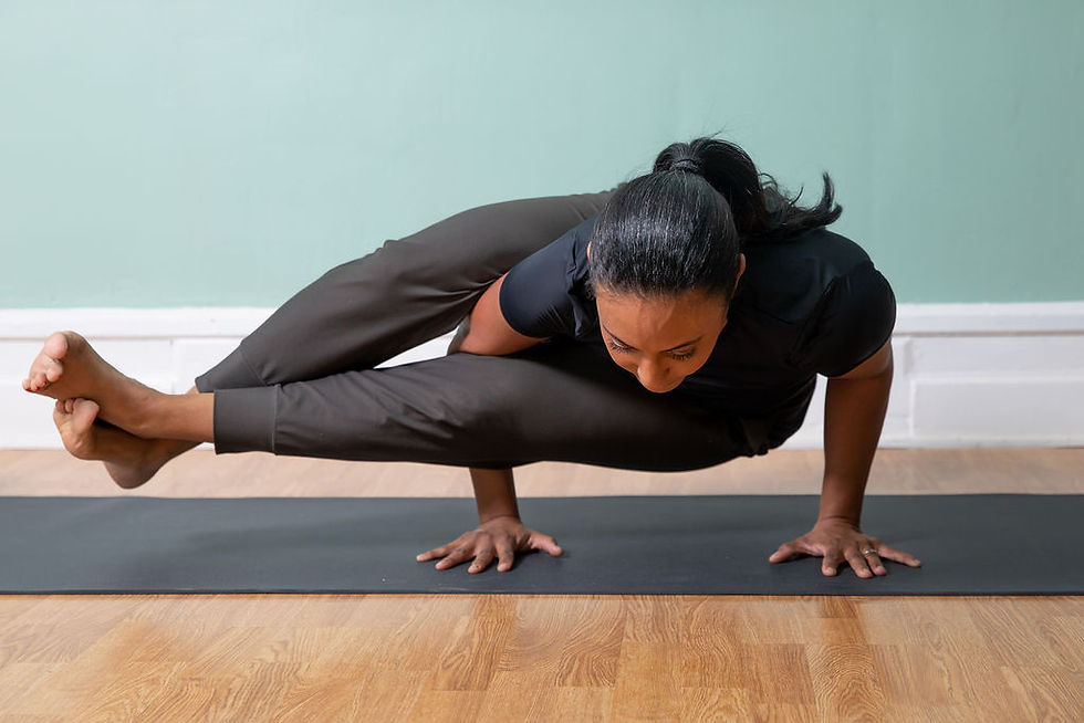 12_21_2022_lumos_yoga_barre-104.jpg