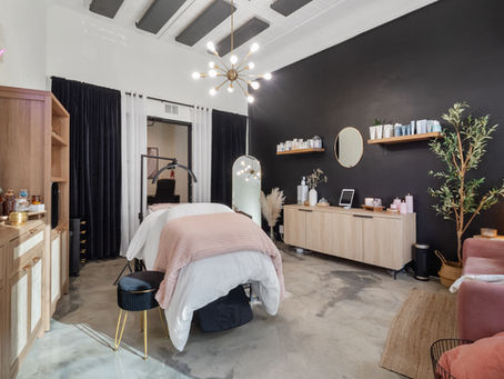 Reducing Overhead Costs by Leasing a Salon Suite
