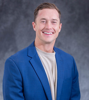 Sam McCathren headshot.jpg