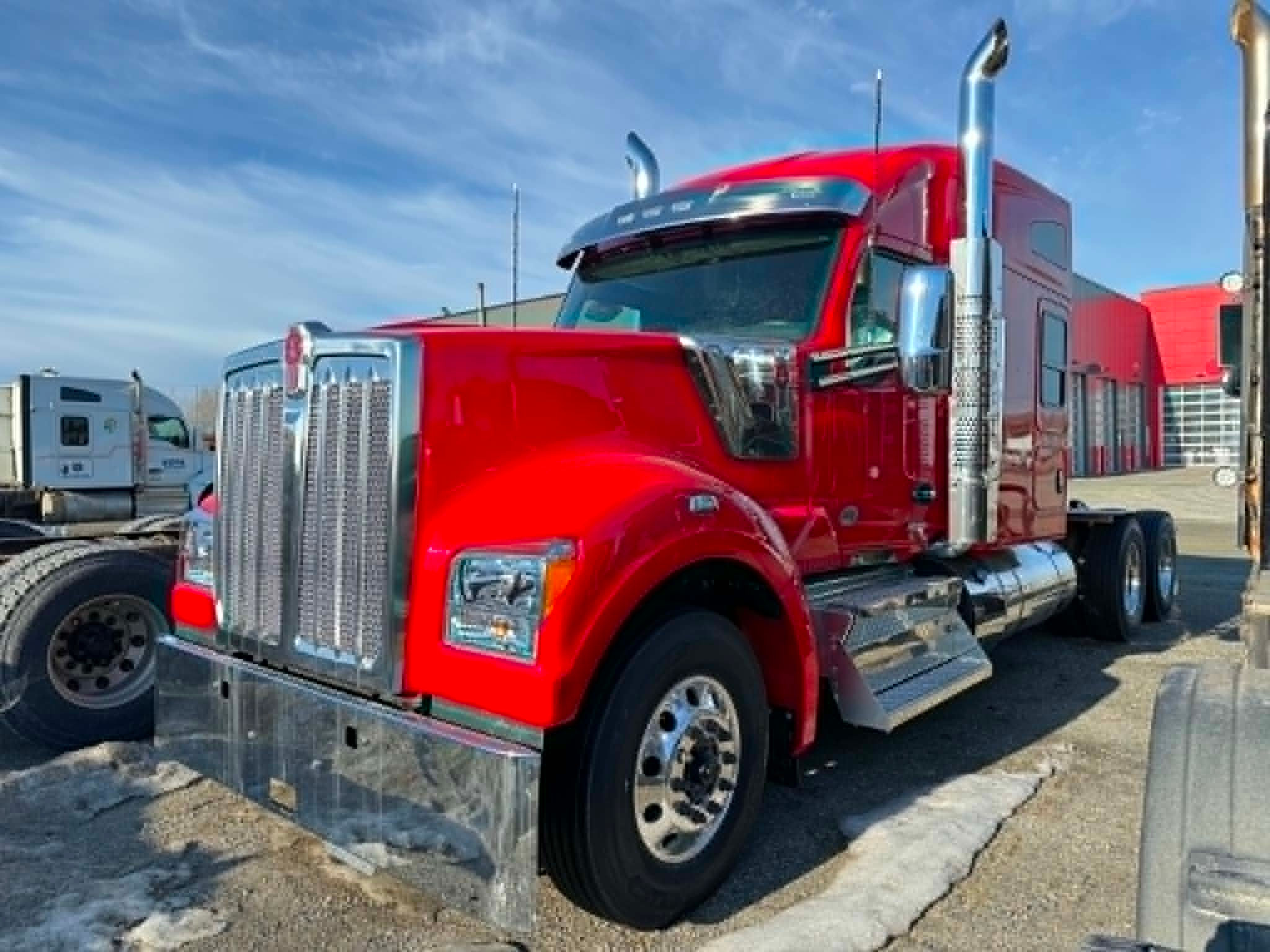988310 - Kenworth W990 2026