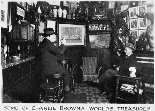 Charlie Browns Pub