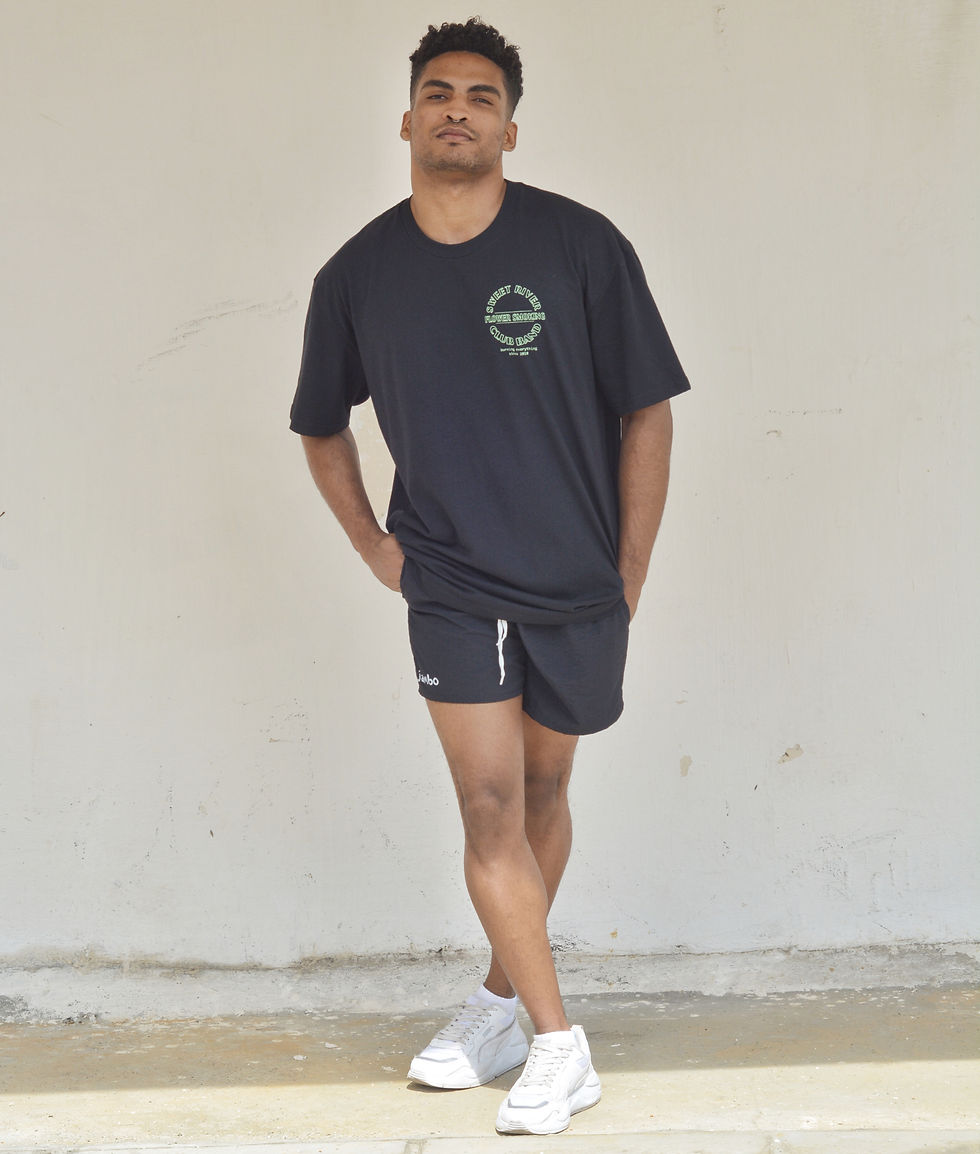 Miniatura: Basic - Preto