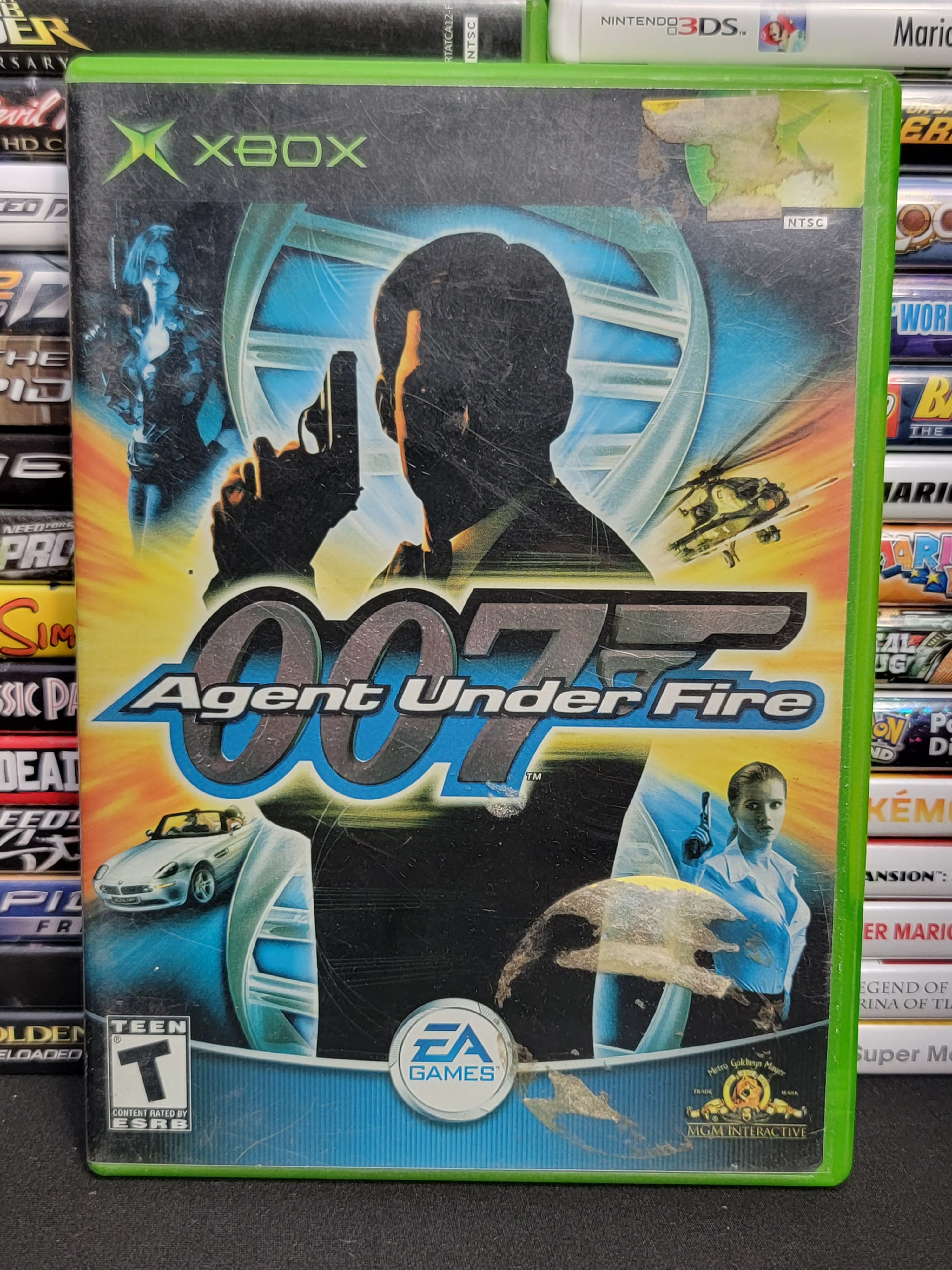 007 agent under fire