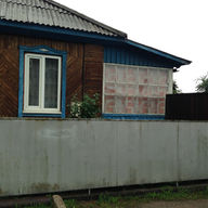 8383539.jpg