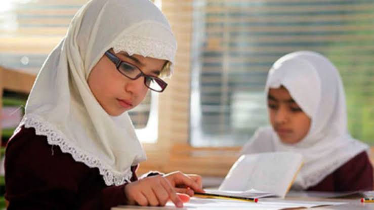 Online Nazra Quran With Tajweed .By Al-Furqan Quran Academy