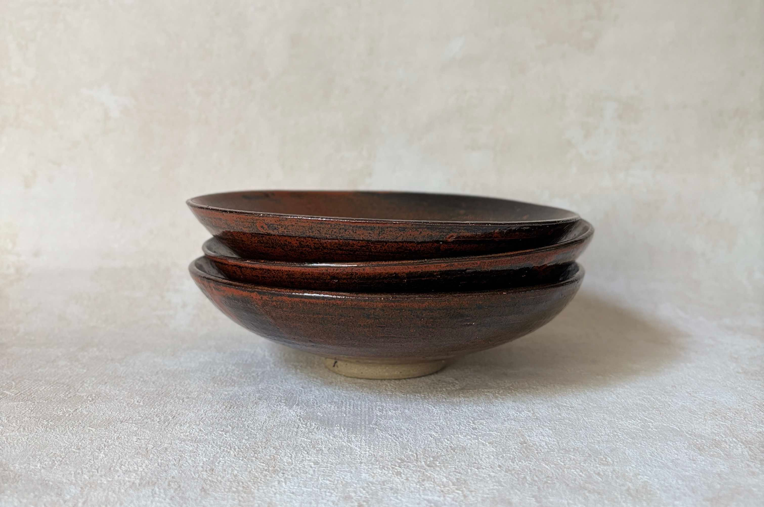 Vintage Studio Pottery Stoneware Bowls, Hand Thrown Oxblood Tenmoku GLAZE, set of 3 ceramic bowls. Wabi Sabi interiors. .