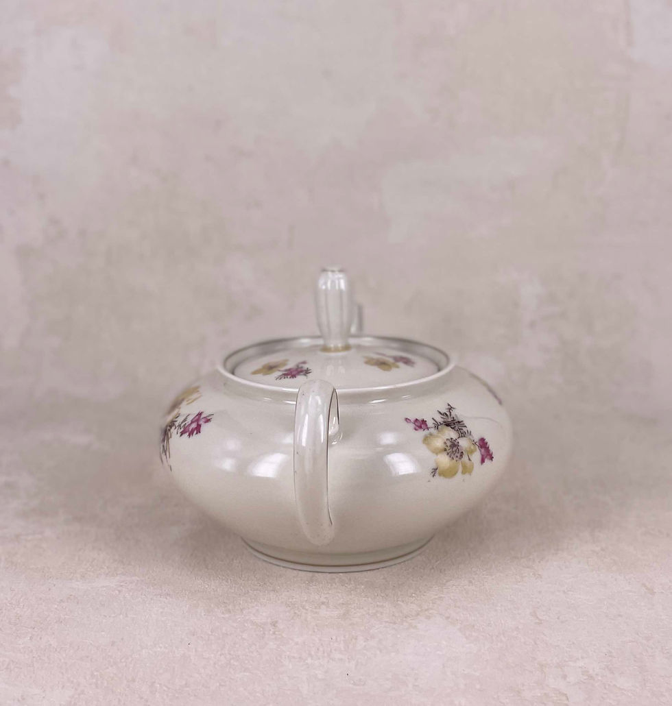 Thumbnail: Vintage antique VEB Porzellanwerk Reinchenbach lidded sugar bowl with floral motif and gold gilding, stamped & numbered base