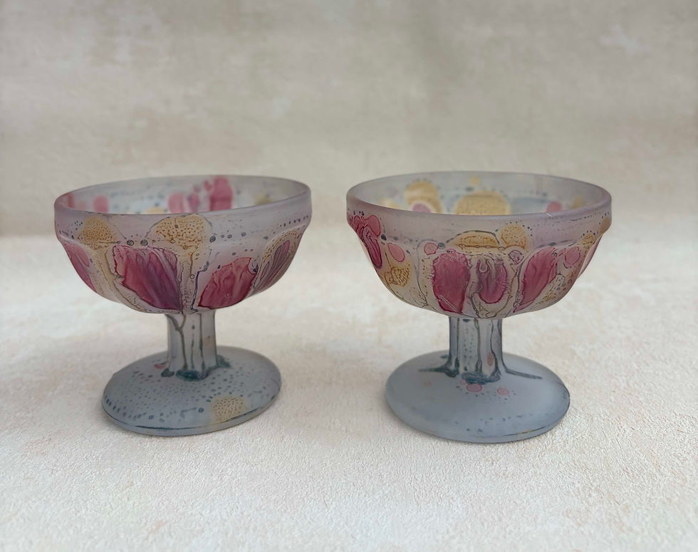 Vintage Crisal Portugal, Stemmed Frosted Glass Dessert Dishes - Set of 6. Crisal Portugal, retro glass bowls. 1990's decor.