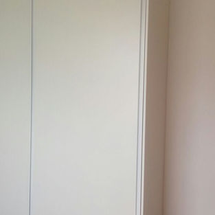 Armário para quarto MDF branco e puxador perfil branco