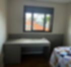 Bancada com painel e gaveteiro.jpeg