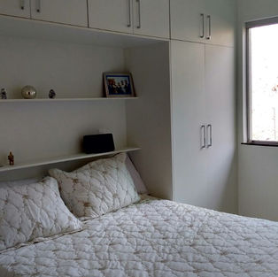 Guarda Roupa com cama embutida