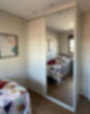 Guarda roupas 2 portas de correr 1 porta espelho MDF Branco (3).jpeg