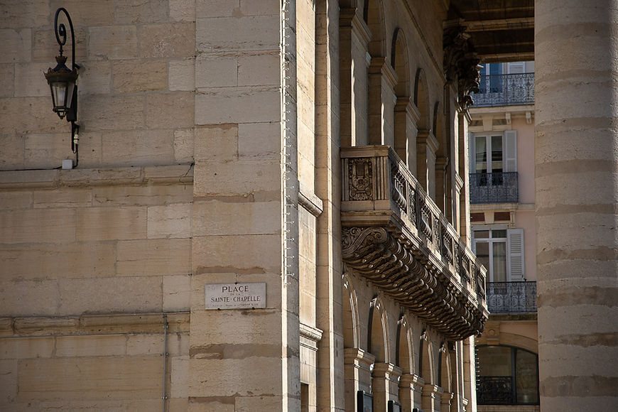 Théatre.jpg