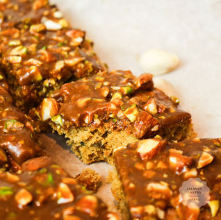 Baklava blondie