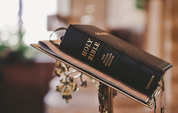 Bible:Podium photo .jpg