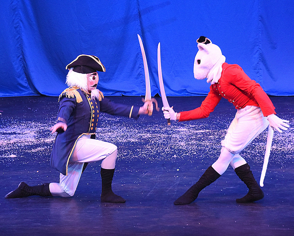Alexander Collen as the Nutcracker and Aaron Bauer as the Rat King. Photo by Jan Exler