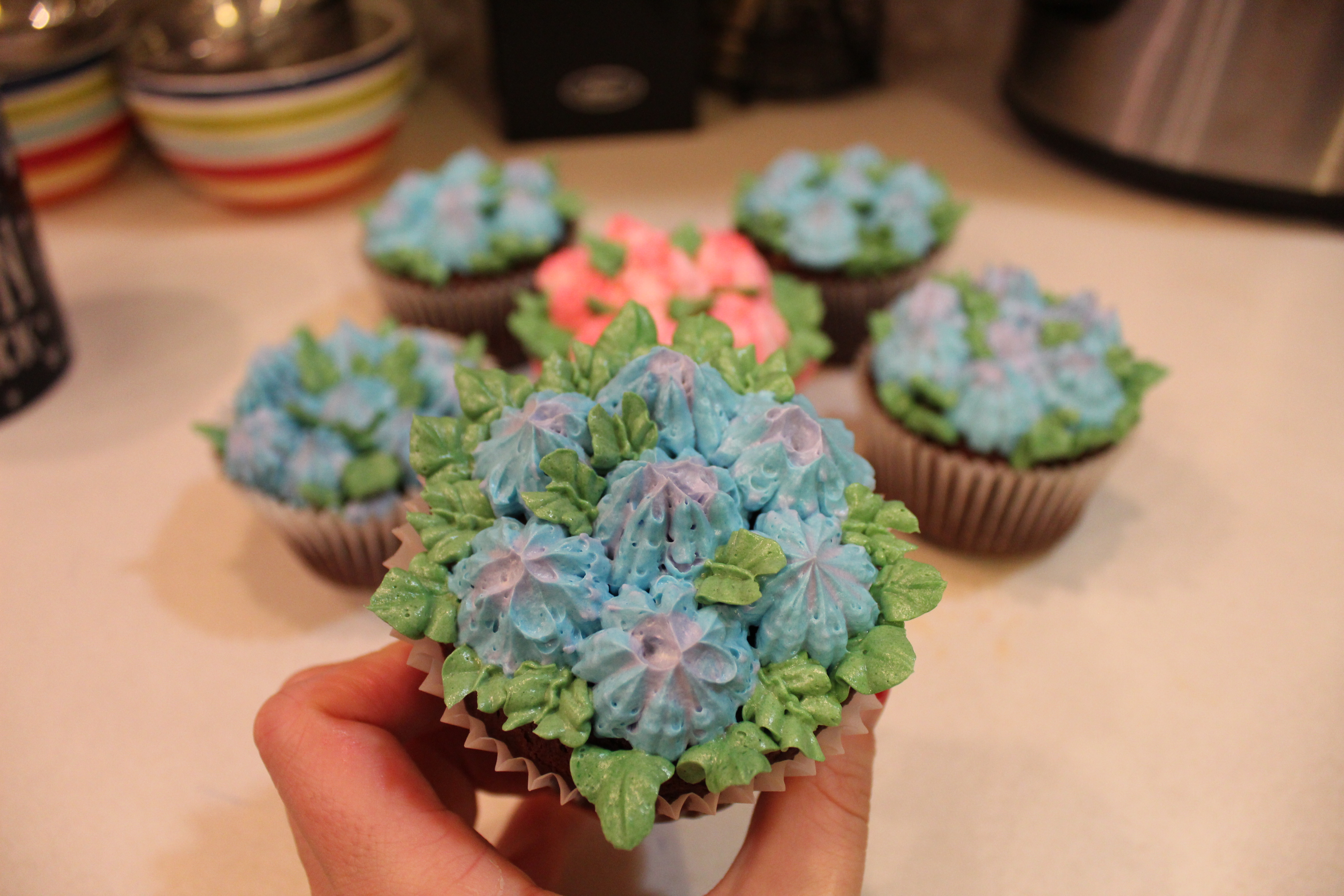 Hydrangea Cupcake