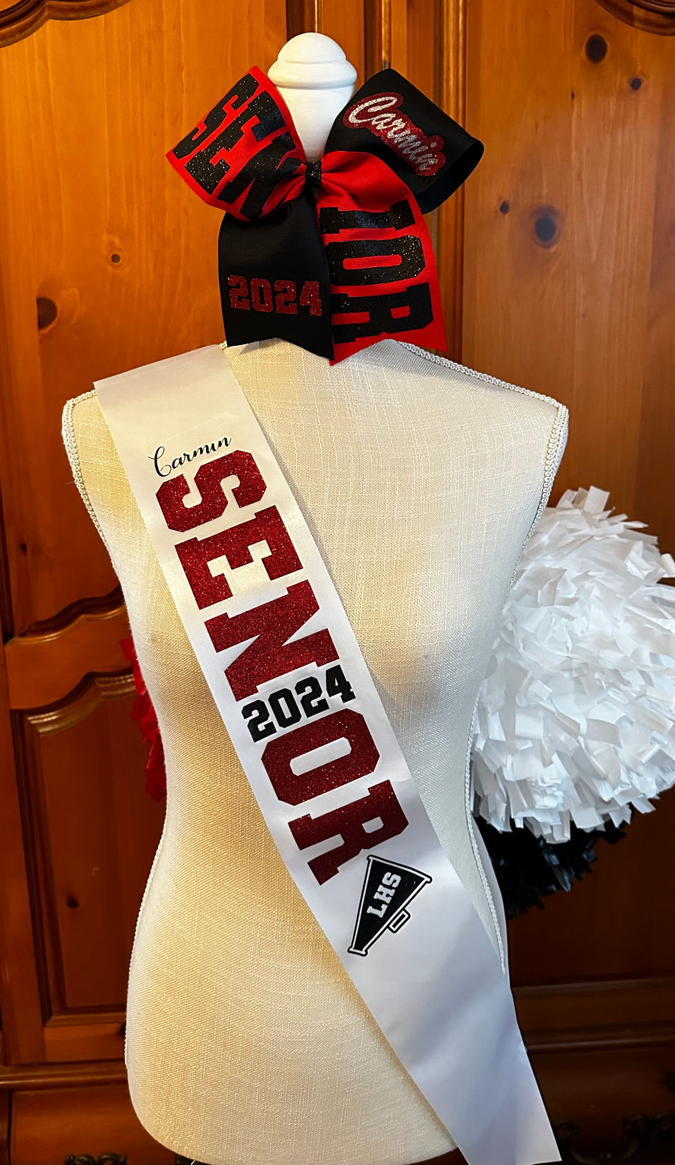 Sr Sash and Bow 2024 PROD.jpeg