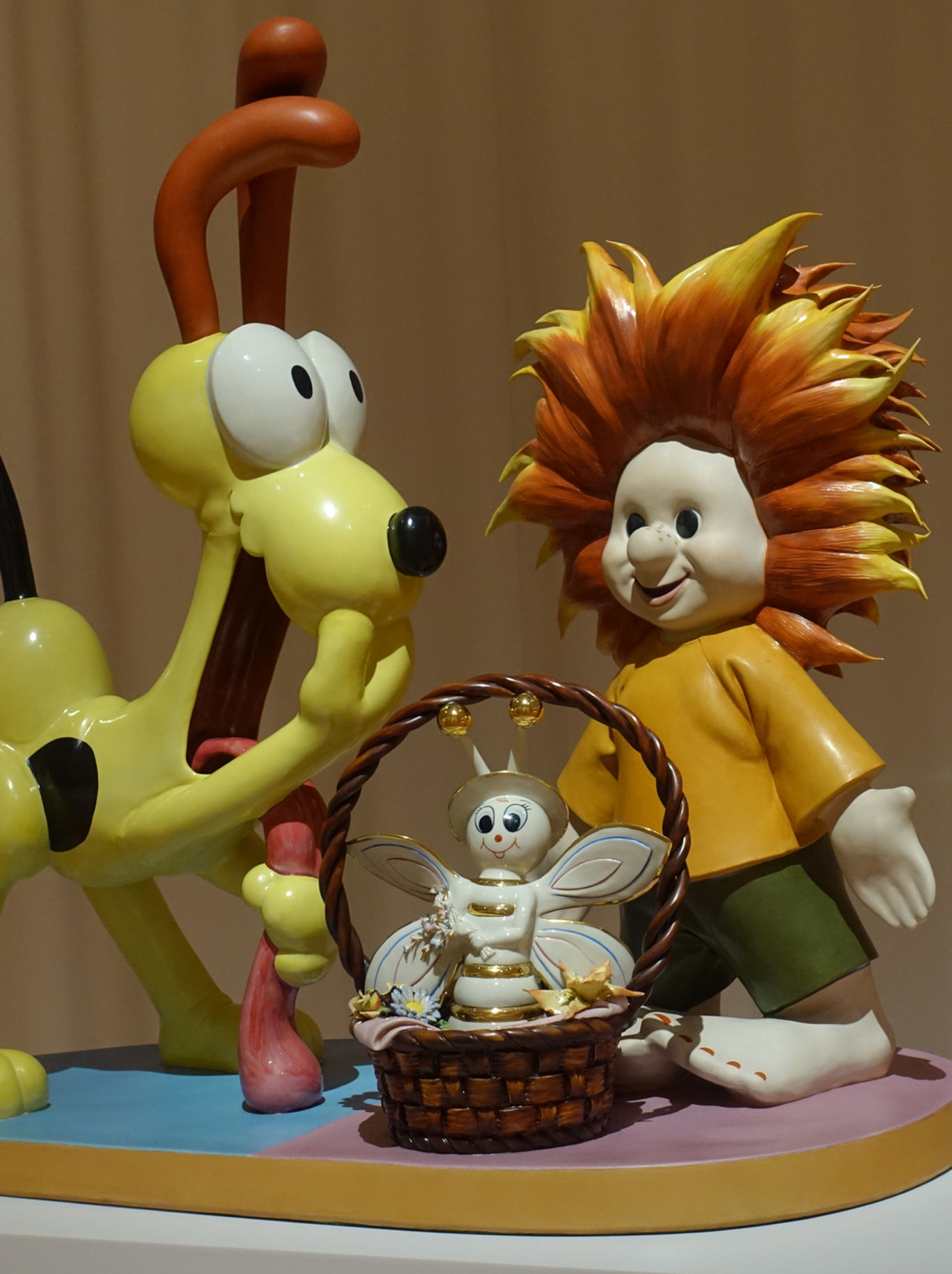"Jeff Koons: Paintings and Banality” all’Espace Louis Vuitton di Osaka tra desiderio, consumo e immaginario contemporaneo