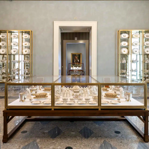 Capodimonte inaugura la nuova Galleria delle Porcellane e la grammatica simbolica del potere