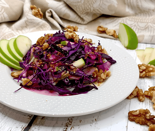 Salade de Chou Rouge, Pomme et Noix