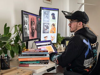 Medics.Academy artist launches #Portraits_For_Ukraine project to support Ukrainian refugees