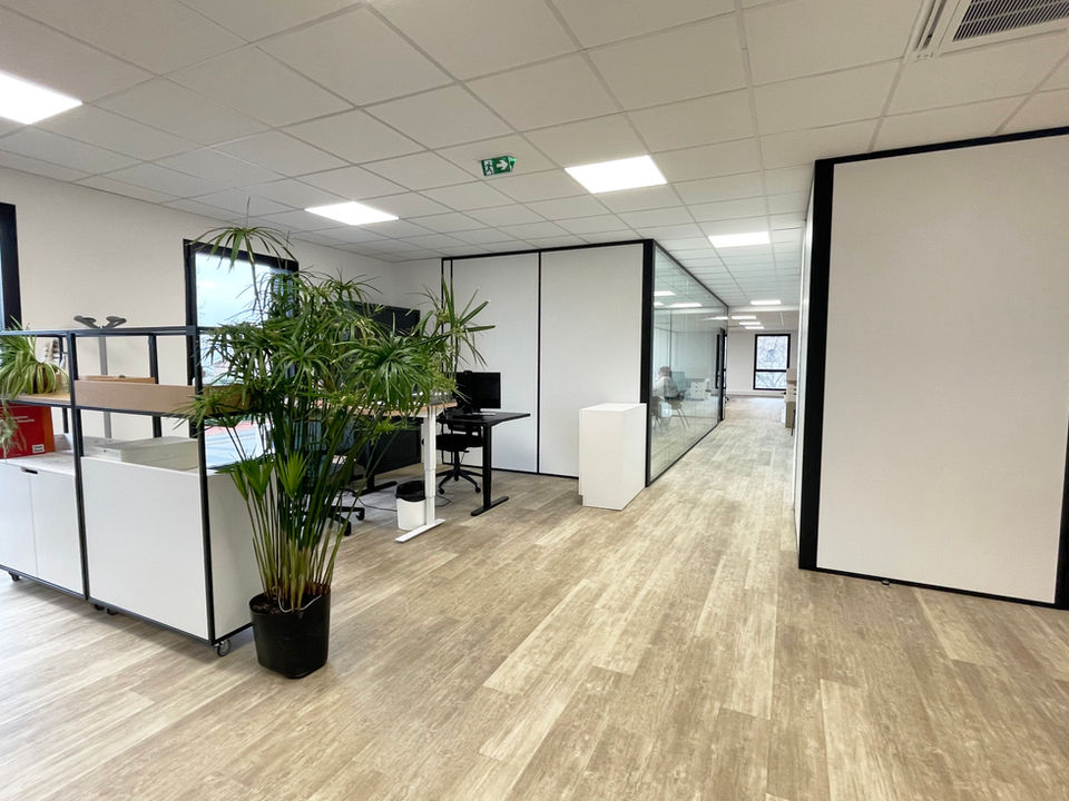 OpenSpace, Aménagement professionnel, bureaux, architecte d'intérieur, suivi de travaux, conducteur de travaux