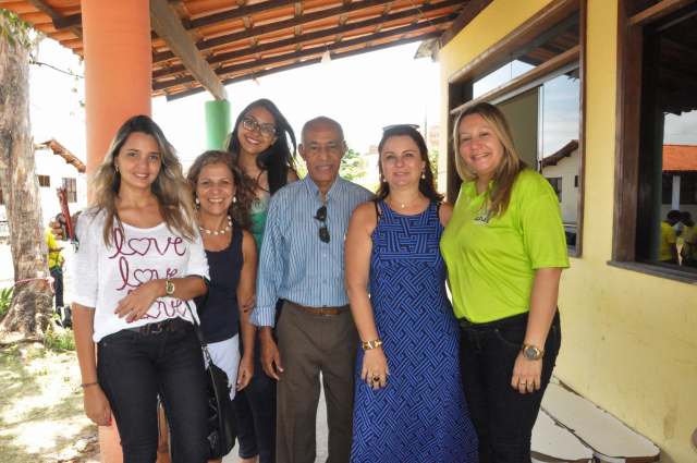 Estagiárias_de_Psicologia_da_Faculdade_de_Ilhéus_prestigiam_a_mostra_dos_trabalhos_dos_alunos