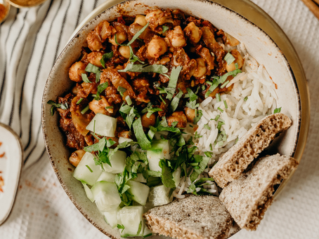 Spiced Chickpea Chili Bowl with Rice and Cucumber