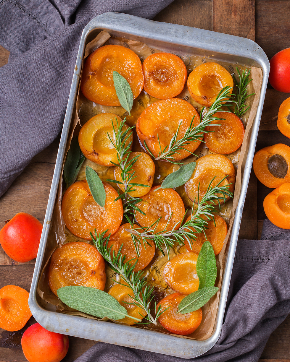 Maple-Baked Apricots with Rosemary and Sage | Plantsy Vegan Eats