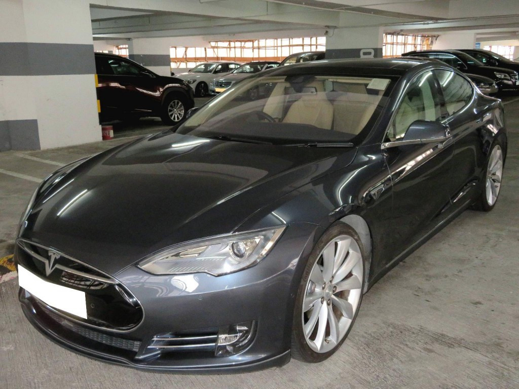 Tesla MODEL S 90D