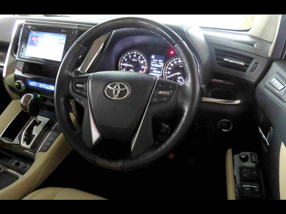 Thumbnail: Toyota ALPHARD Executive Lounge
