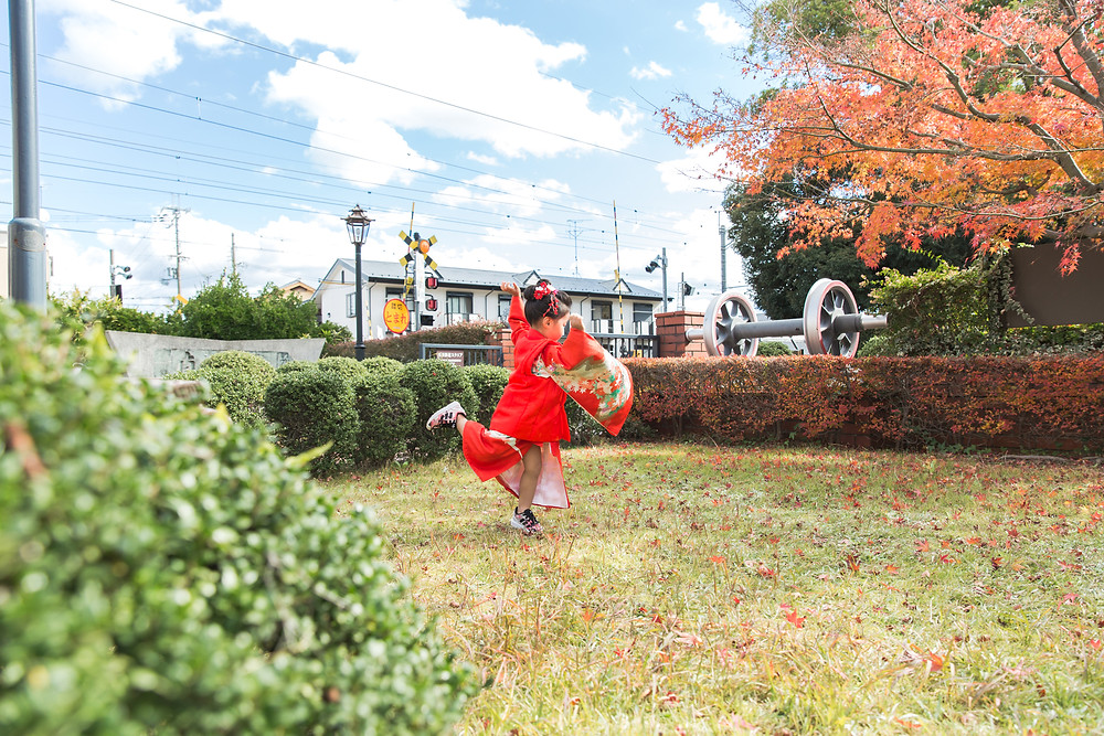 滋賀県長浜市のお寺、沸厳寺でフリーカメラマンが七五三の写真撮影をしました