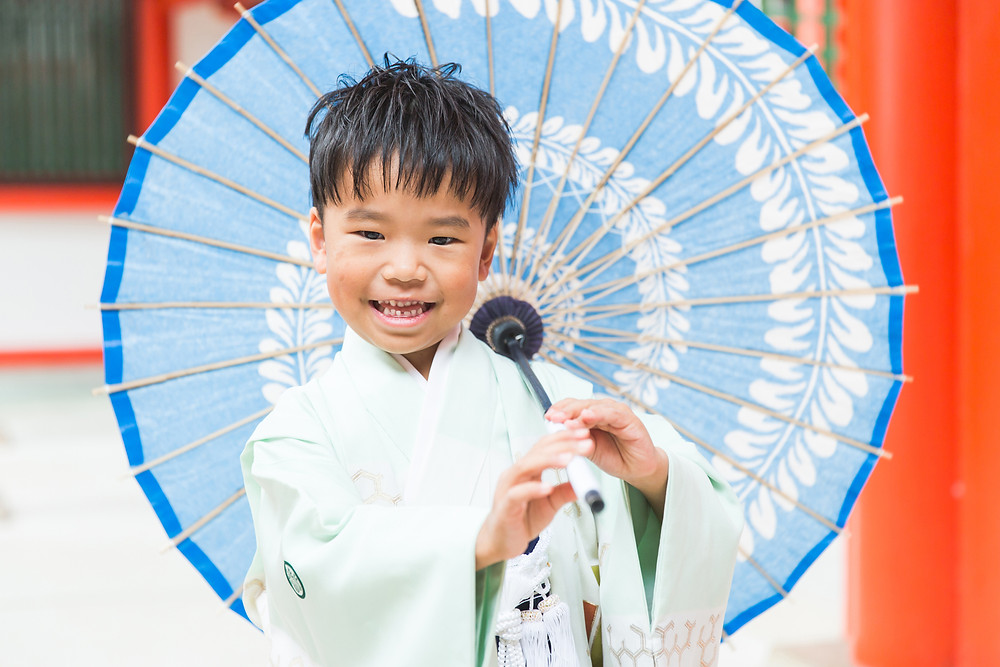 滋賀県大津市のご自宅と近江神宮で七五三撮影