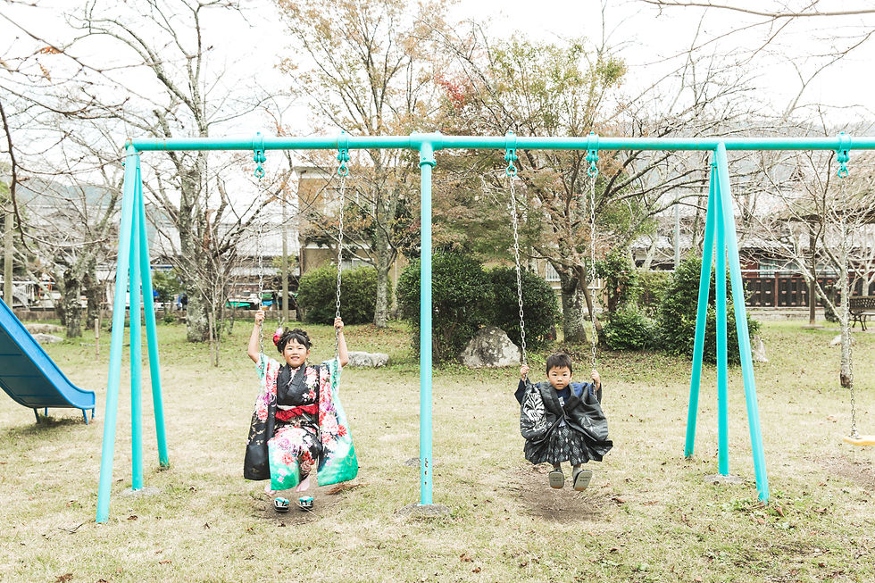 滋賀県近江八幡市安土町の奥石神社で七五三撮影をフリーカメラマンがしました。