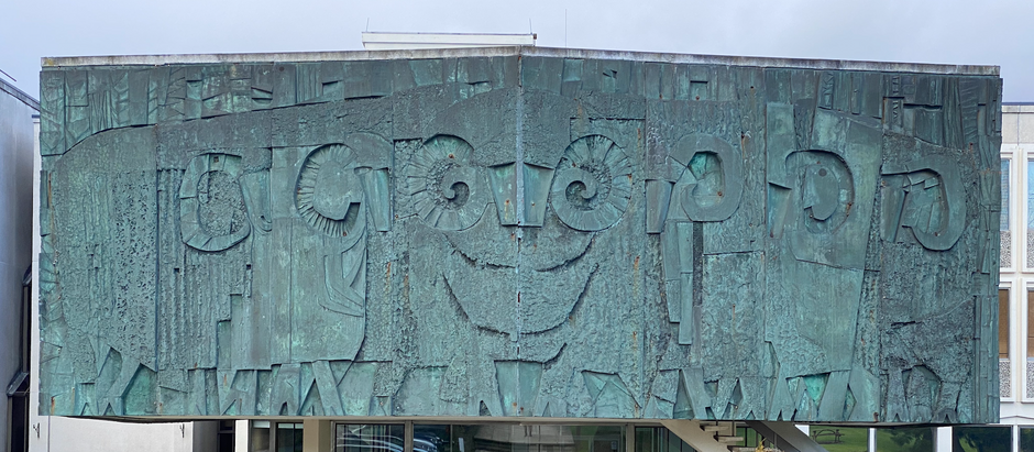 The Story of Wool – Grade II listed Public Art Sculpture in Ilkley