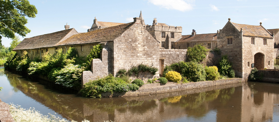 Markenfield Hall - A hidden medieval moated manor house near Ripon
