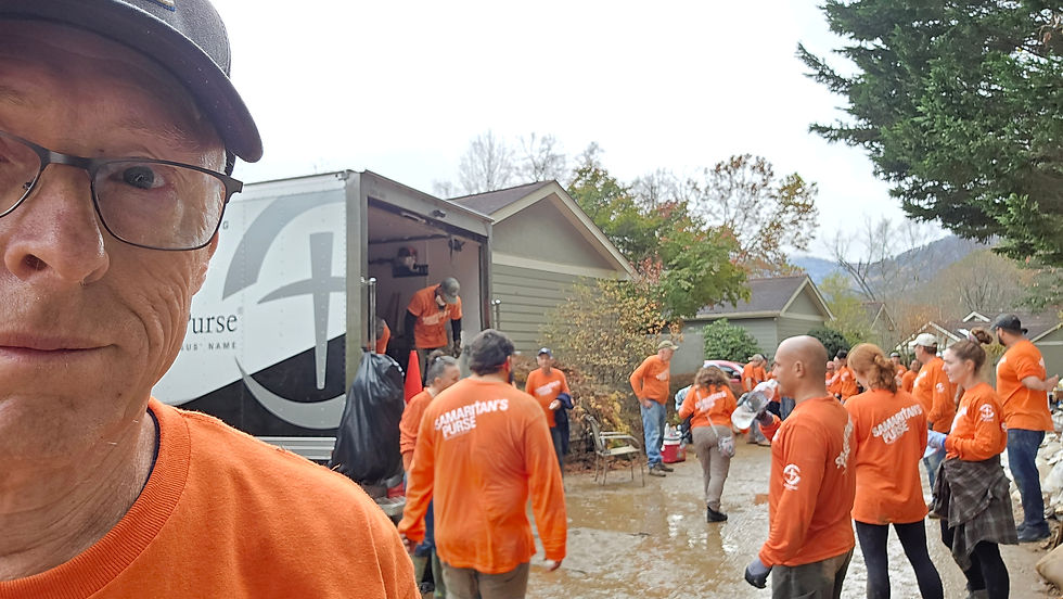 Helping with Samaritan's Purse - nice, hardworking group!