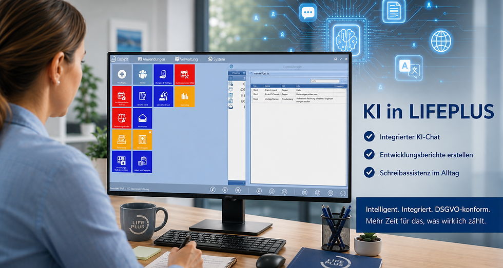 Frau arbeitet am PC mit unserer Software LIFEPLUS