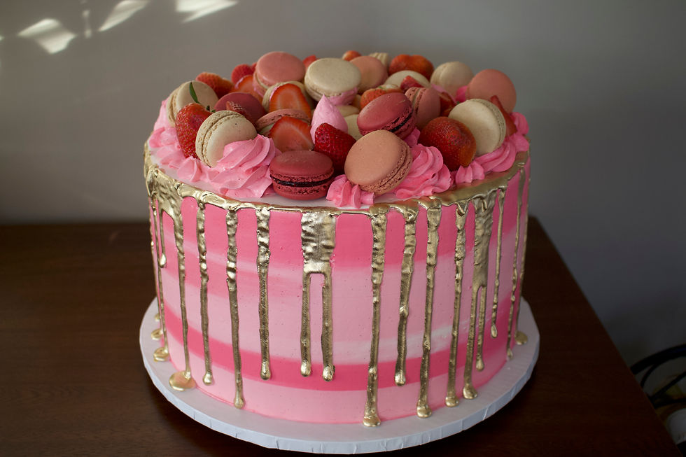 Strawberry and Macaron drip cake
