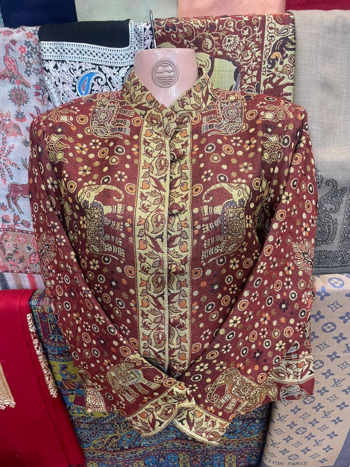 Traditional nepalese Pashmina Cashmere Jacquard shirt