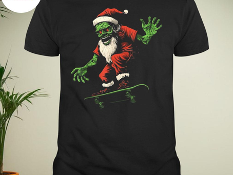 Skater Christmas skateboarding santa shirt