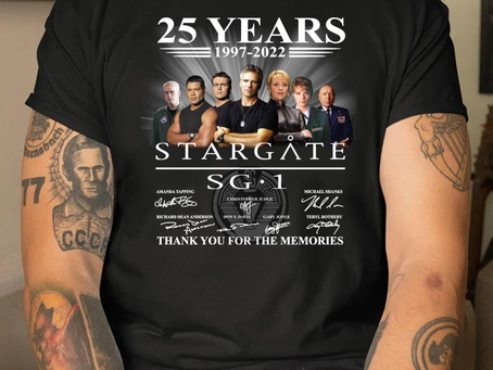 25 years 1997 2022 stargate sg1 signature thank you for the memories T-shirt