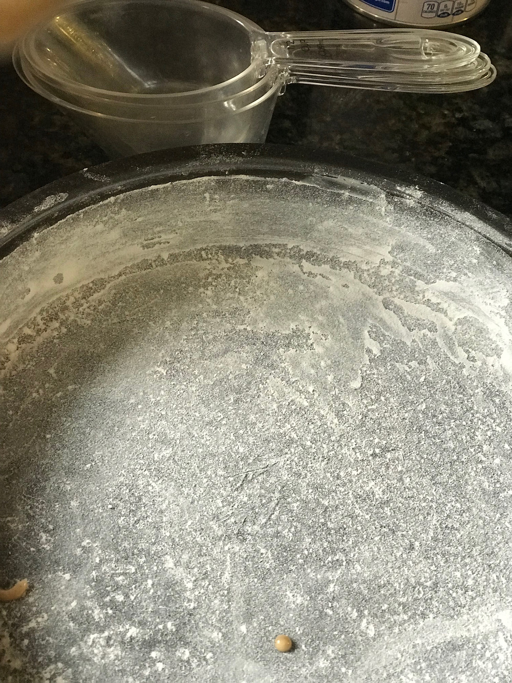 dusting pan